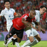 ทั้งมันส์และเดือด!! 5 ประเด็นหลังเกมเสมอกันของ เมืองทอง-บุรีรัมย์