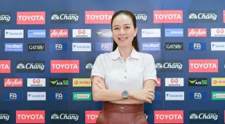 สมาคมฯ แต่งตั้ง “มาดามแป้ง” นวลพรรณ ล่ำซำ ทำหน้าที่ ผจก.ทีมชาติไทยชุดใหญ่ และรุ่นอายุไม่เกิน 23 ปี